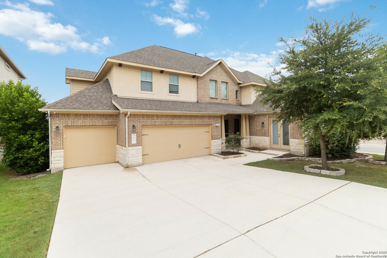 Property Photo: 24202 Viento Leaf TX 78260
