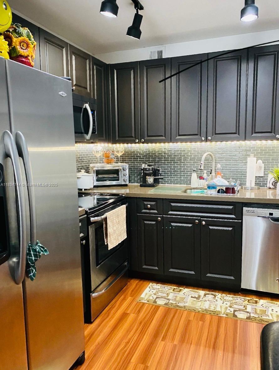Property Photo: 13255 SW 7th Ct 213D FL 33027