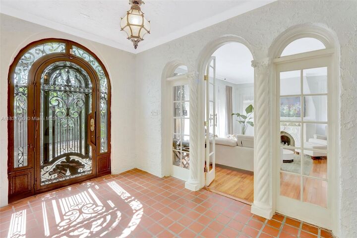 Property Photo: 1231 Columbus Blvd. FL 33134