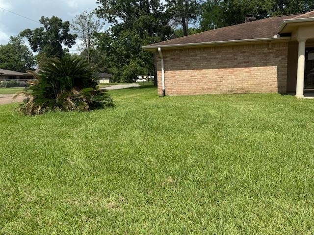 Property Photo:  290 Rosine  TX 77707 