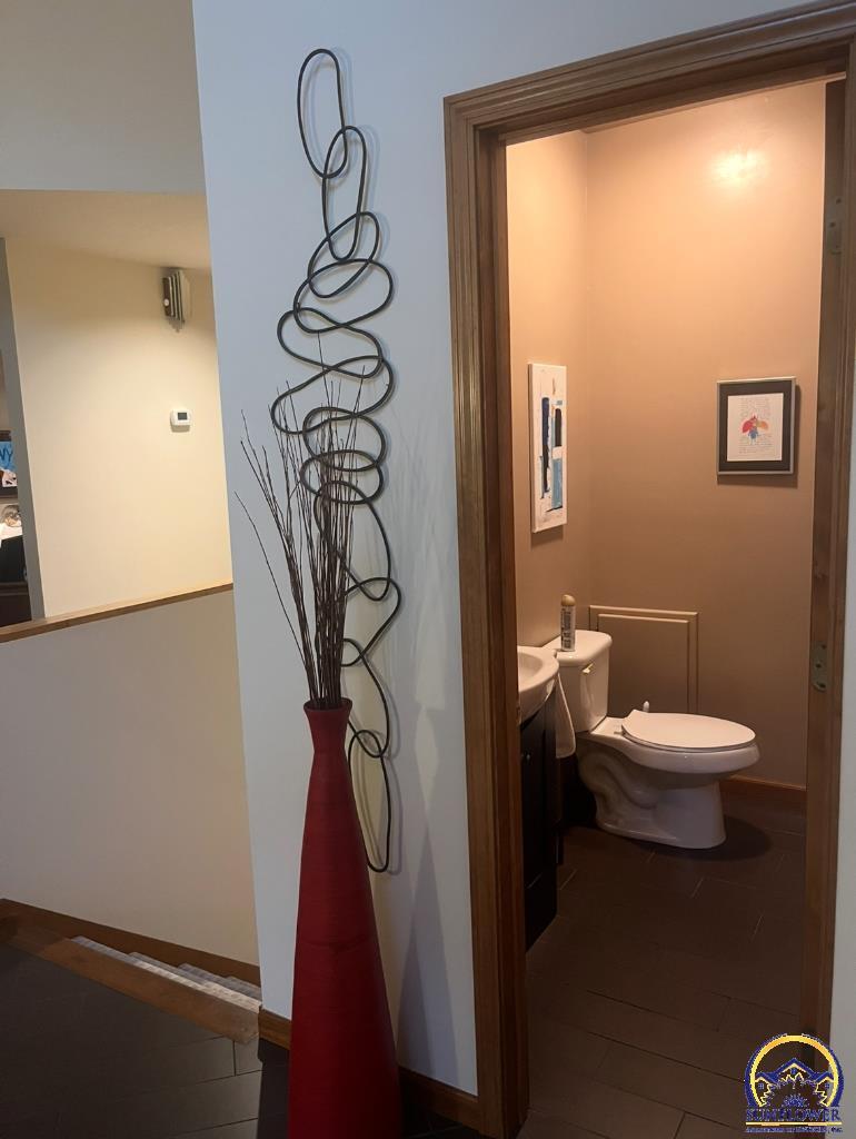 Property Photo: 3121 SW Wanamaker Dr KS 66614
