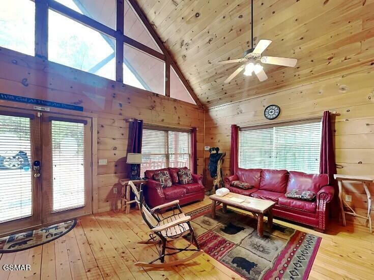 Property Photo: 2306 Pine Circle TN 37876