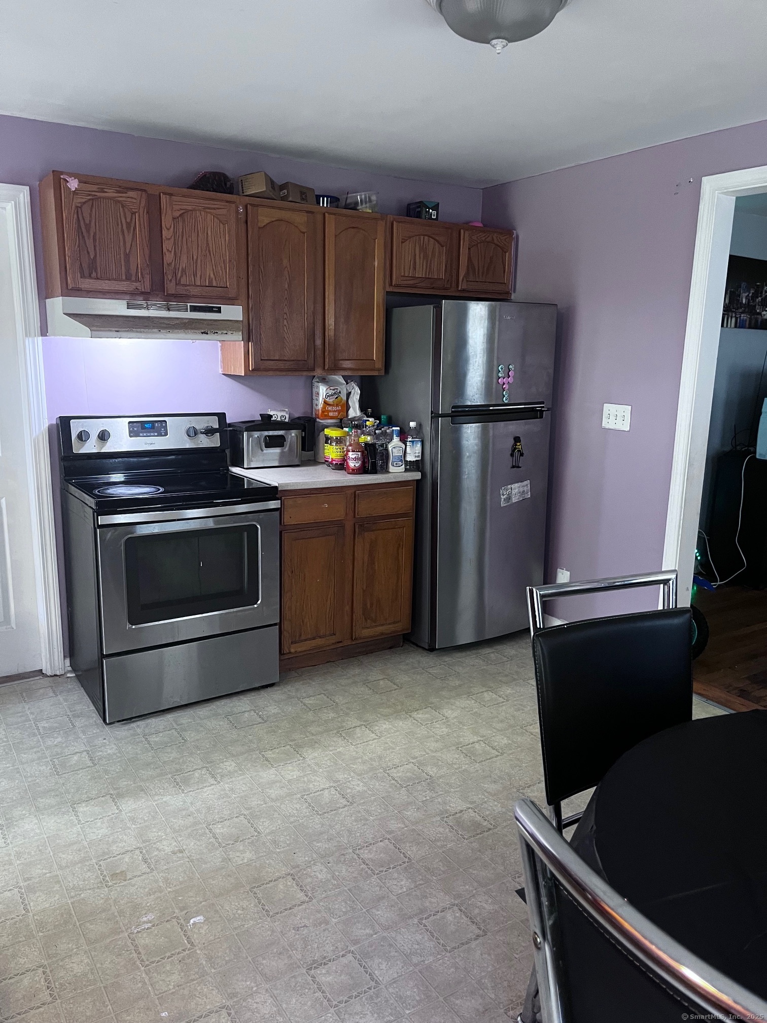 Property Photo:  9 Starkweather Street  CT 06042 