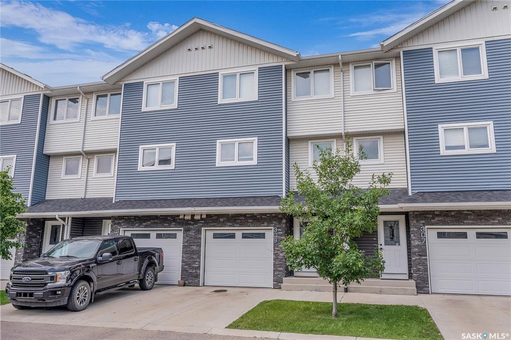 315 Kloppenburg Link 309  Saskatoon SK S7W 0V9 photo