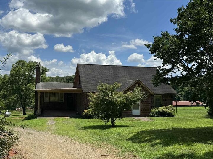 Property Photo:  326 Roaring Gap Church Road  NC 28621 