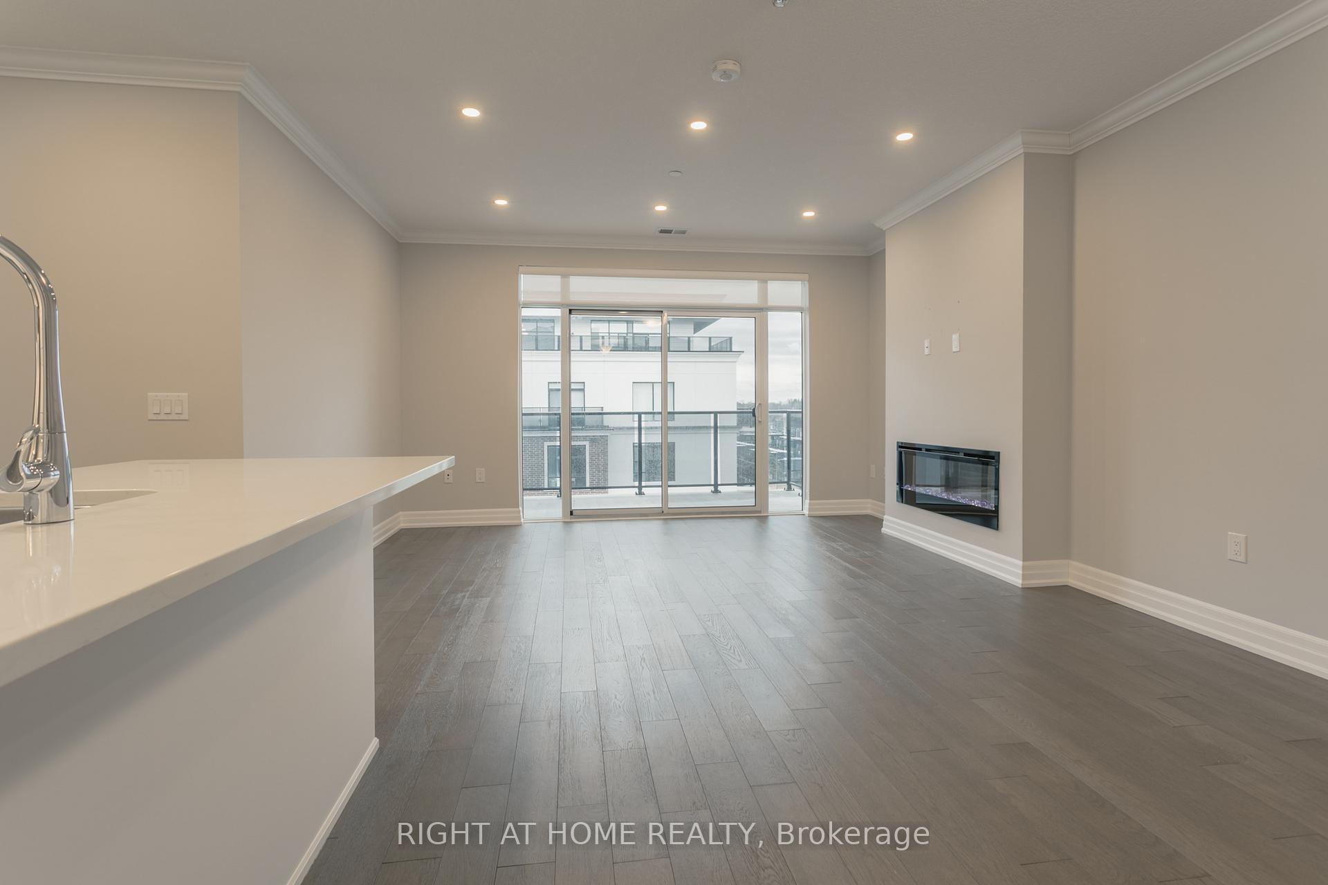 Property Photo: 460 Callaway Road # 810 ON N6G 0N8