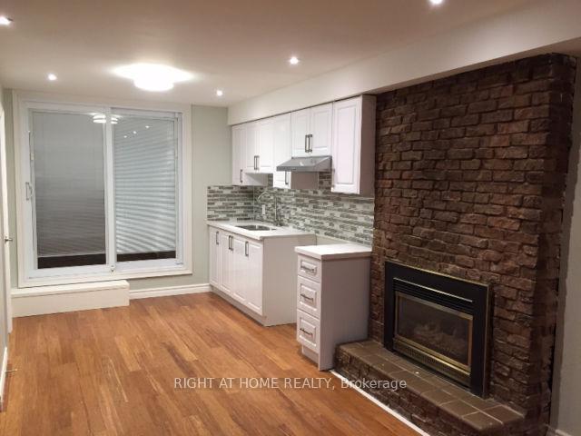 Property Photo: 1088 Pearson Drive ON L6H 2A8