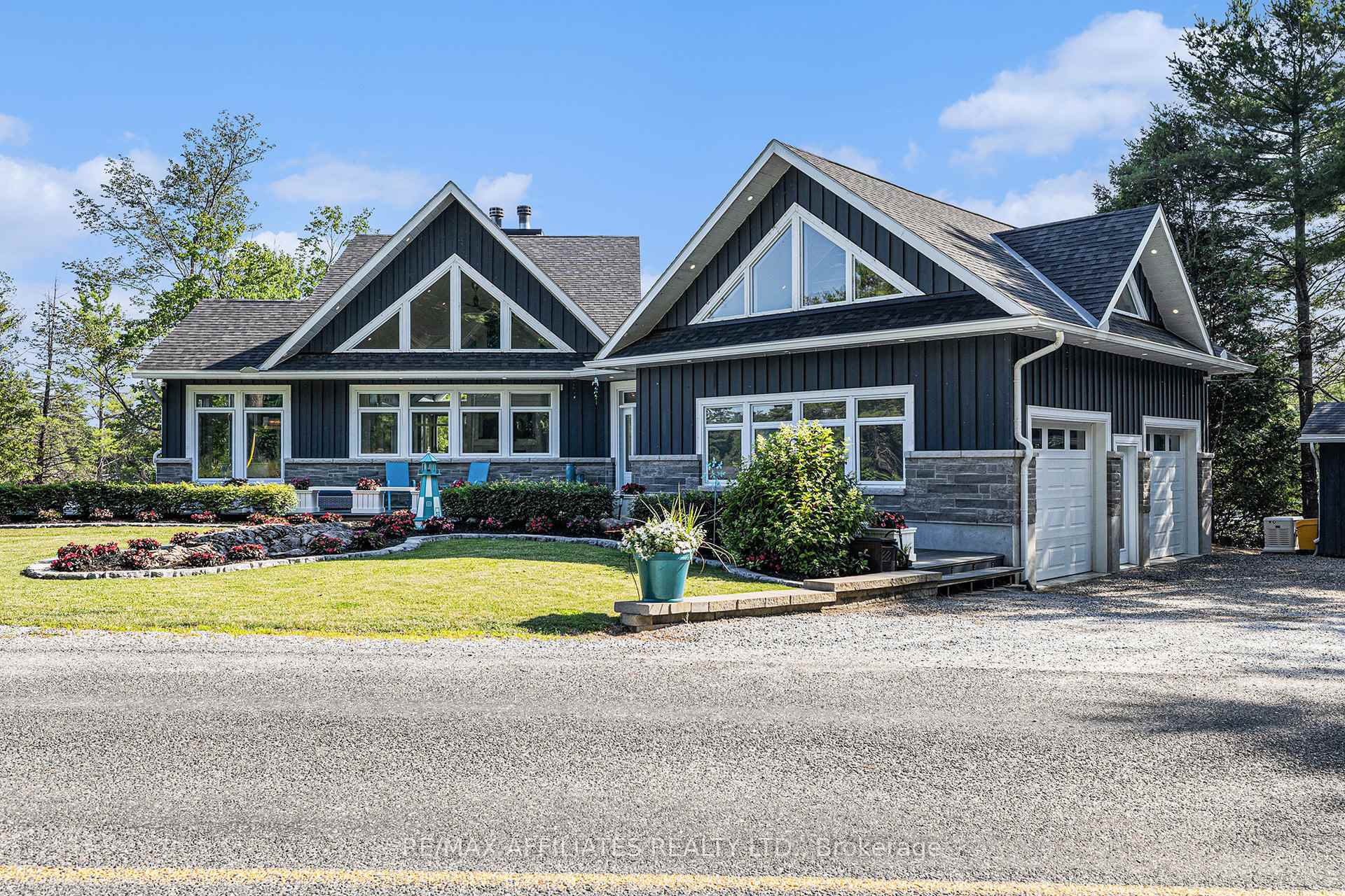 Property Photo: 4339 South Lavant Road ON K0G 1K0