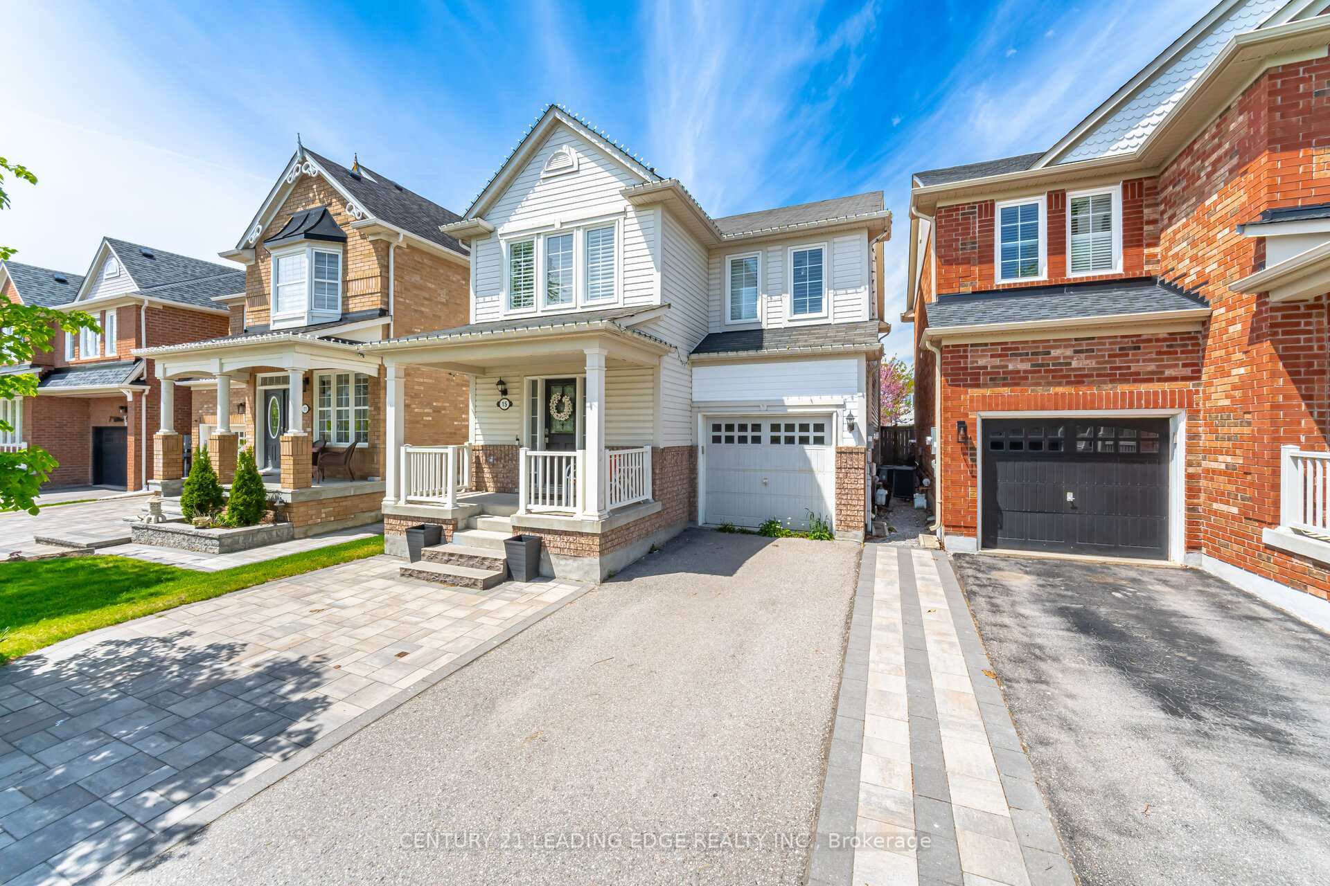Property Photo: 15 William Stark Road ON L4A 0H5