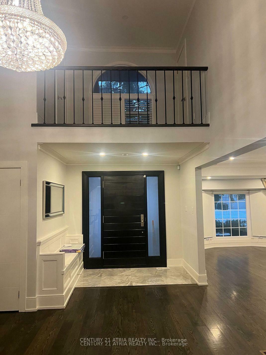 Property Photo: 6 Brandy Court ON M3B 3L3
