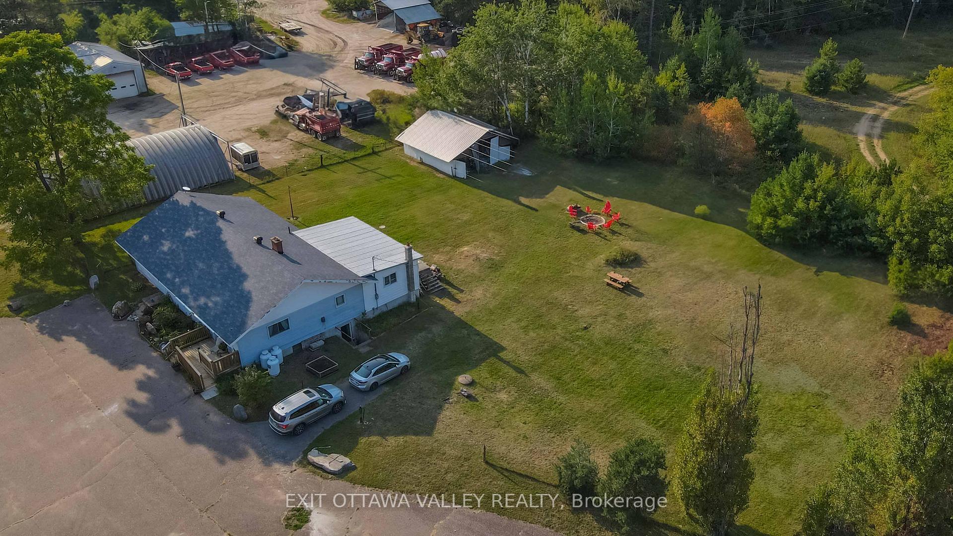 Property Photo: 16358 Highway 60 Highway ON K0J 2A0
