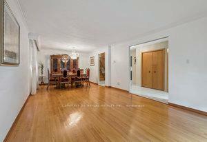 Property Photo: 152 Weir Crescent ON M1E 4T5