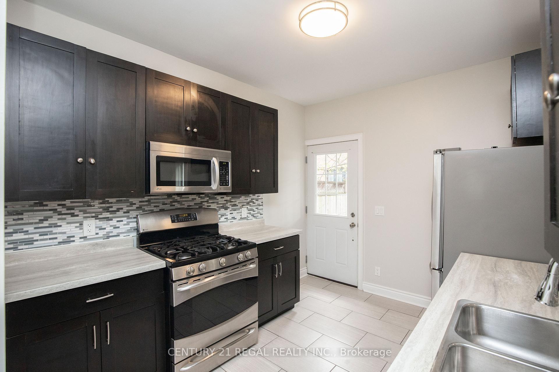 Property Photo: 112 Maplewood Avenue ON L8M 1X2