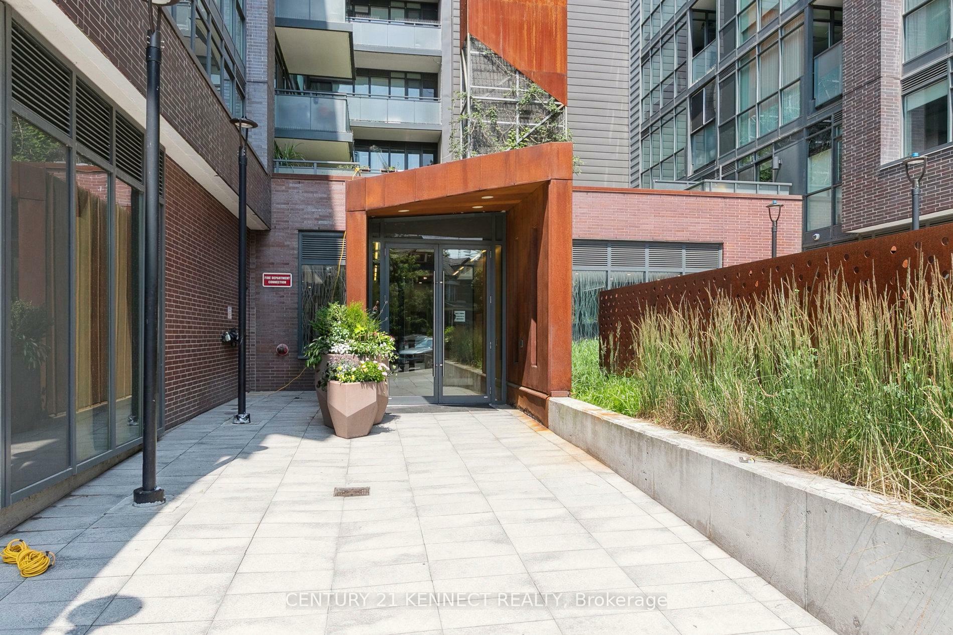 Property Photo: 38 Howard Park Avenue 327 ON M6R 0A7