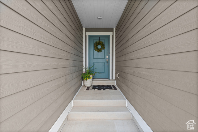Property Photo: 356 N Starboard Ln 1555 UT 84045