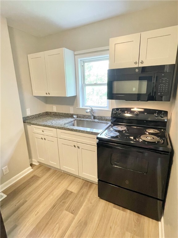 Property Photo: 223 E Falls St 3 PA 16101
