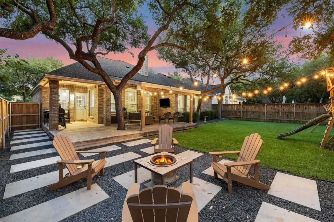 Property Photo:  10408 Hansa Drive  TX 78739 