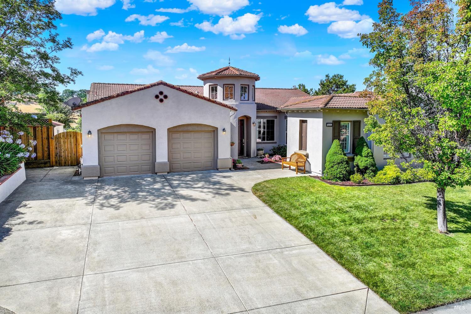Property Photo: 3337 Spyglass Court CA 94534
