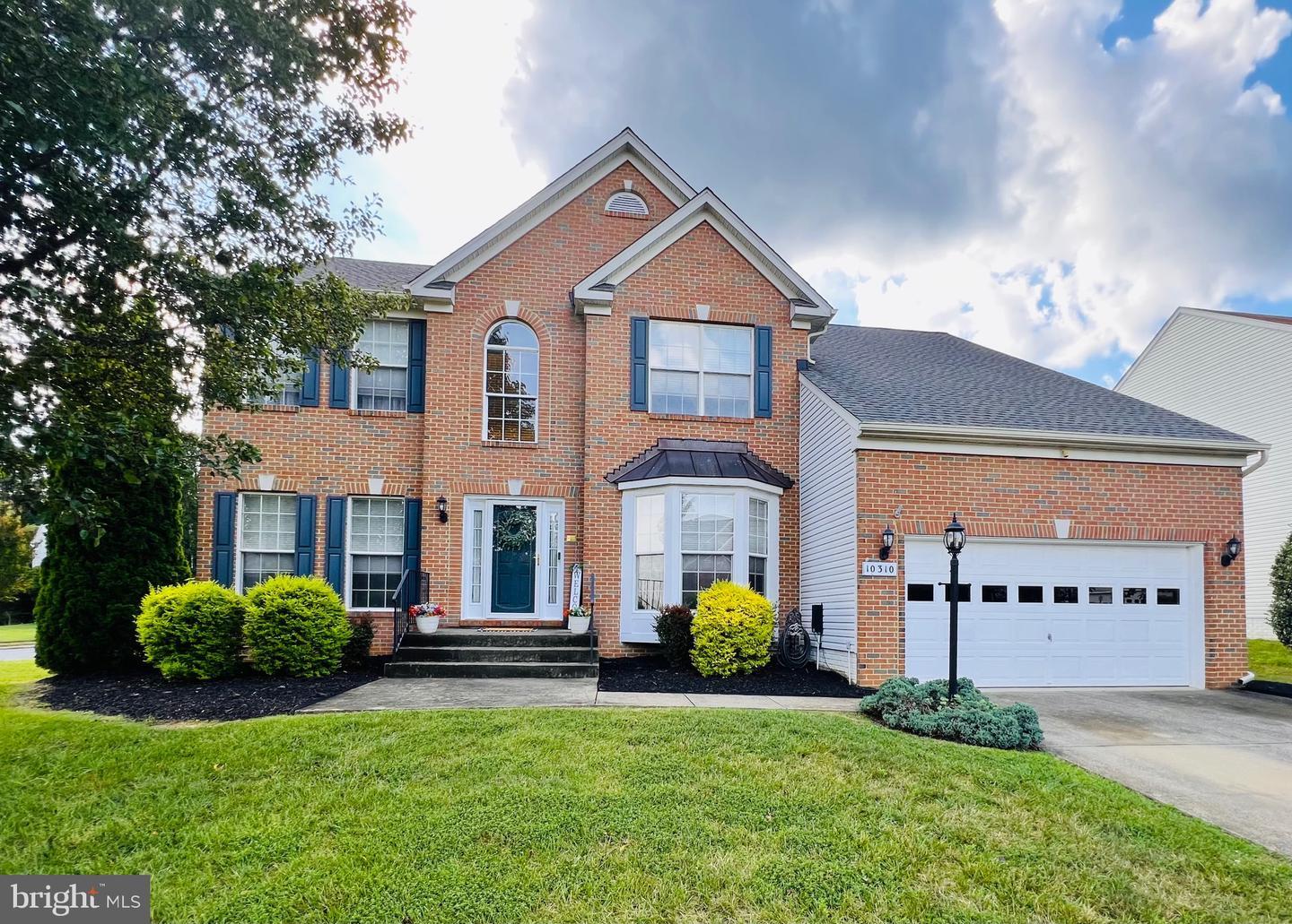 Property Photo: 10310 Lees Crossing Lane VA 22408
