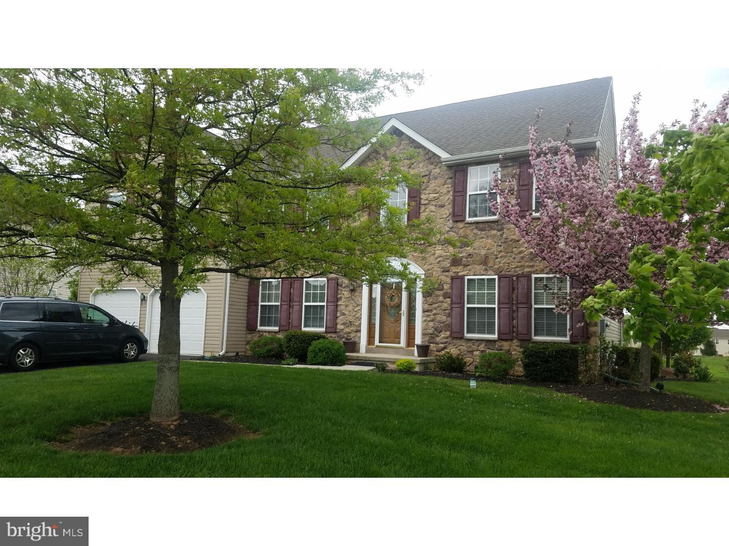 Property Photo: 1074 Grayson Drive PA 18964