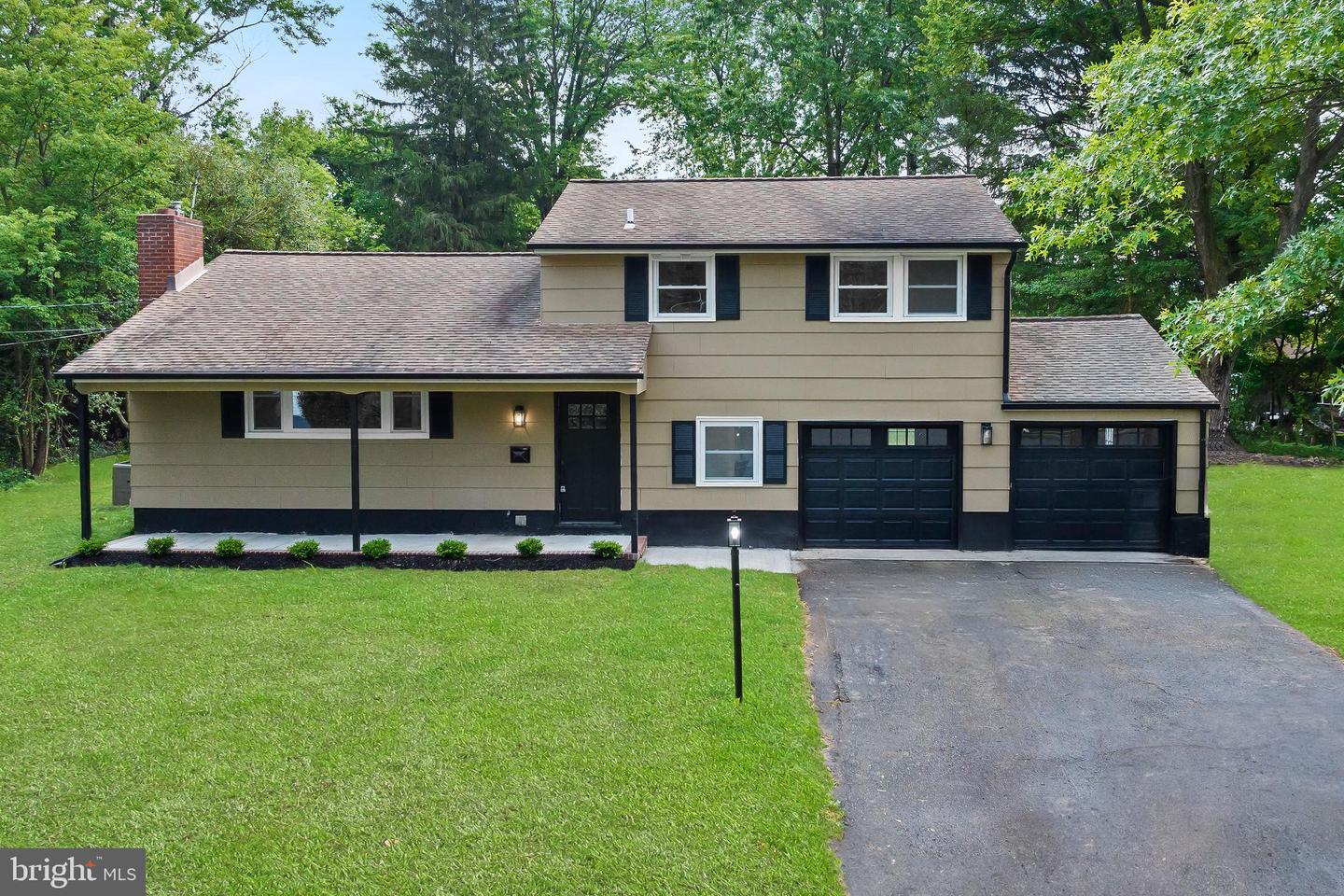 Property Photo: 6 Ryan Road NJ 08512