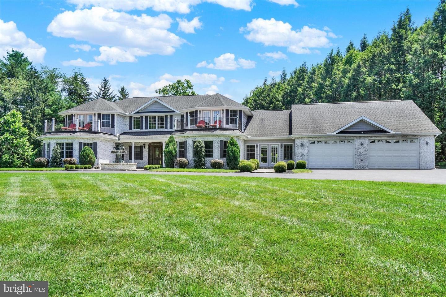 Property Photo: 1535 Fishing Creek Valley Road PA 17112