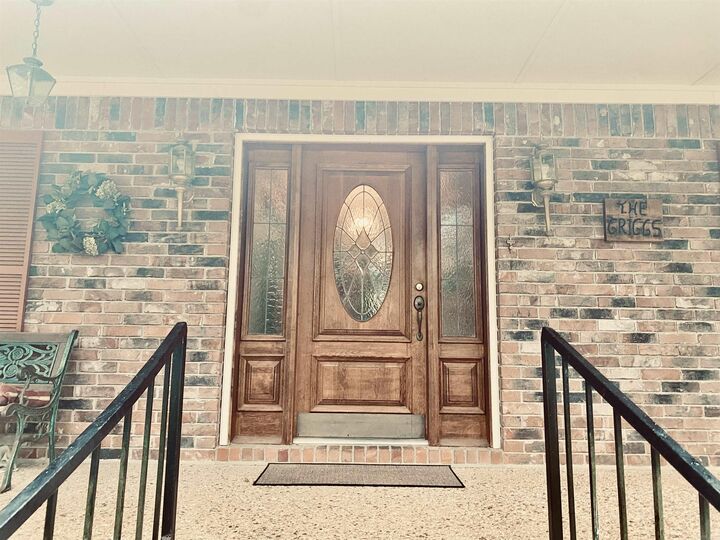 Property Photo:  125 Emerson Place  AR 71701 