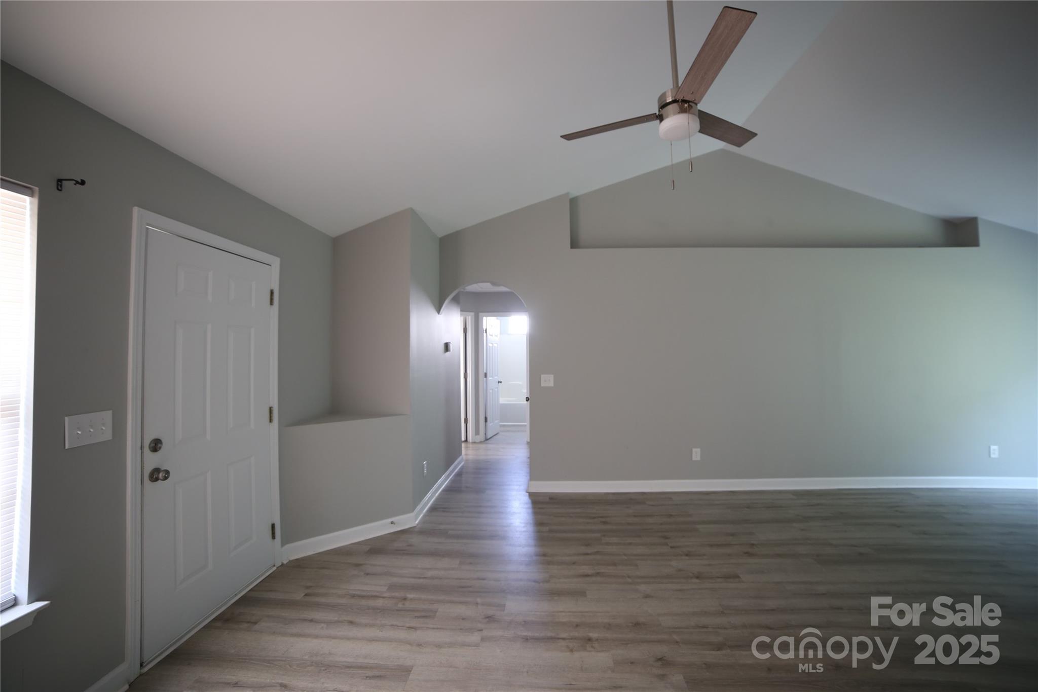 Property Photo: 420 Leecrest Drive NC 28214
