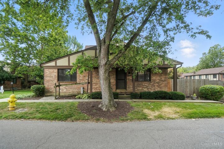 Property Photo: 7612 Thames Court OH 45069