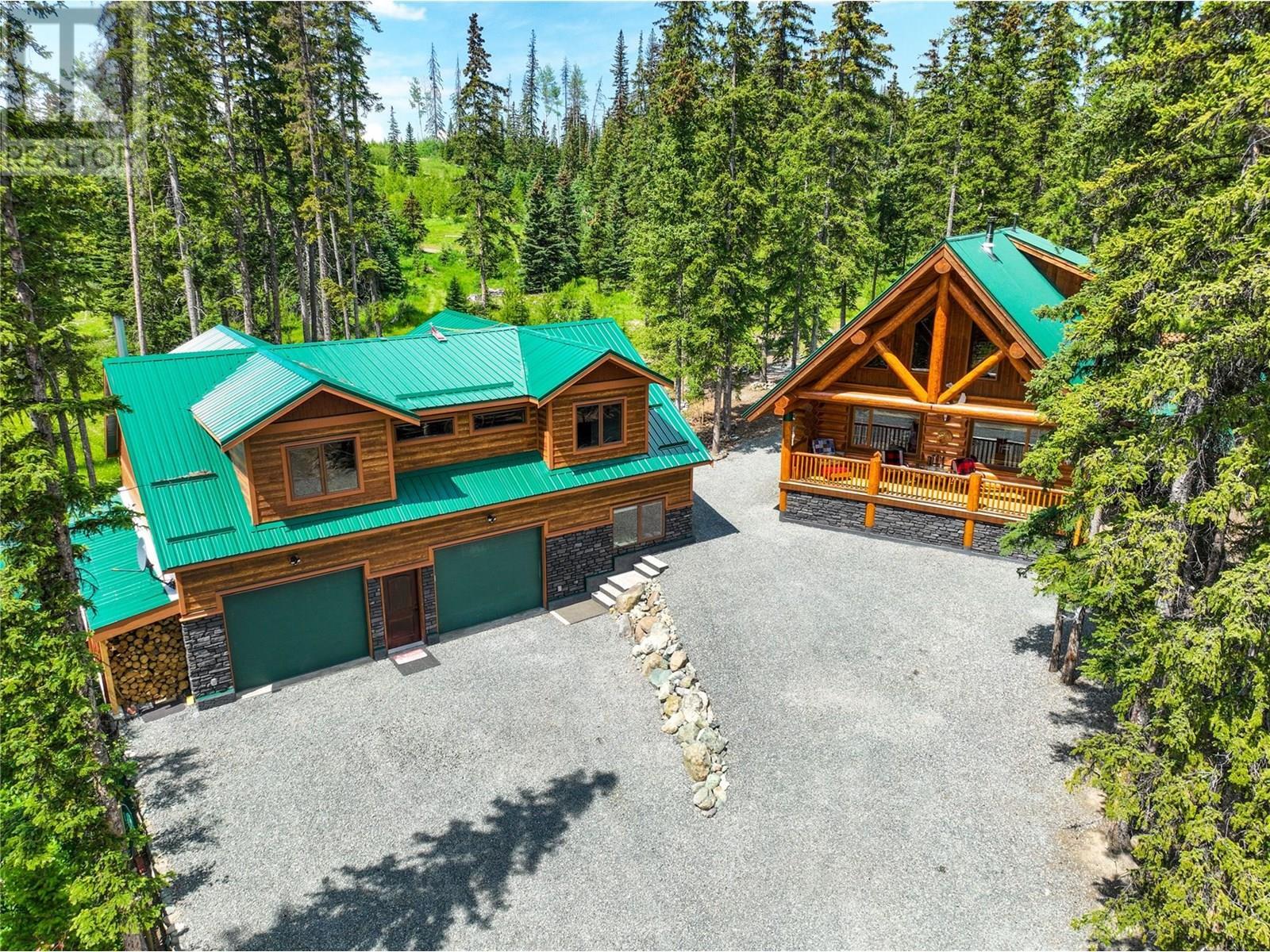 Property Photo: 4730 Pine Ridge Way BC V0K 1W0