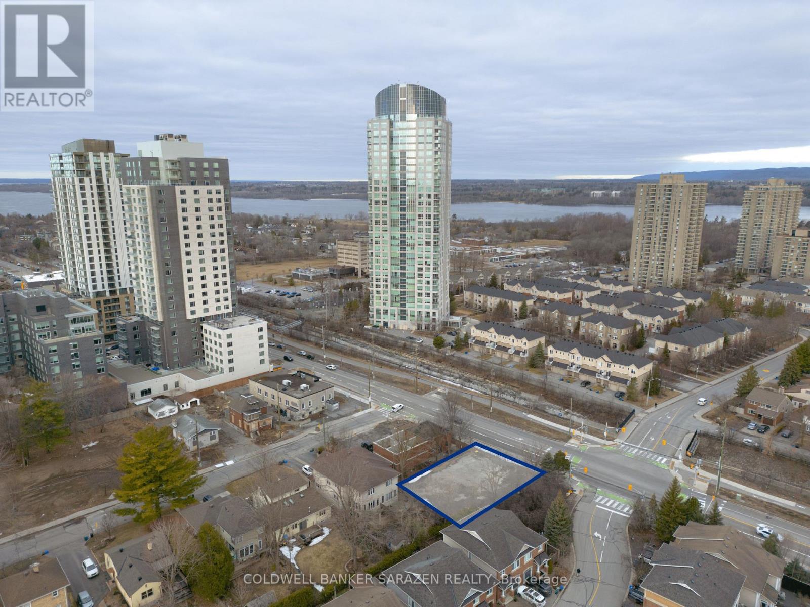 Property Photo: 1946 Scott Street ON K1Z 1E8