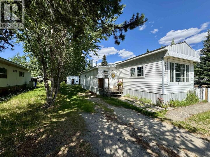 Property Photo:  1460 7th Avenue  BC V0E 2Z0 