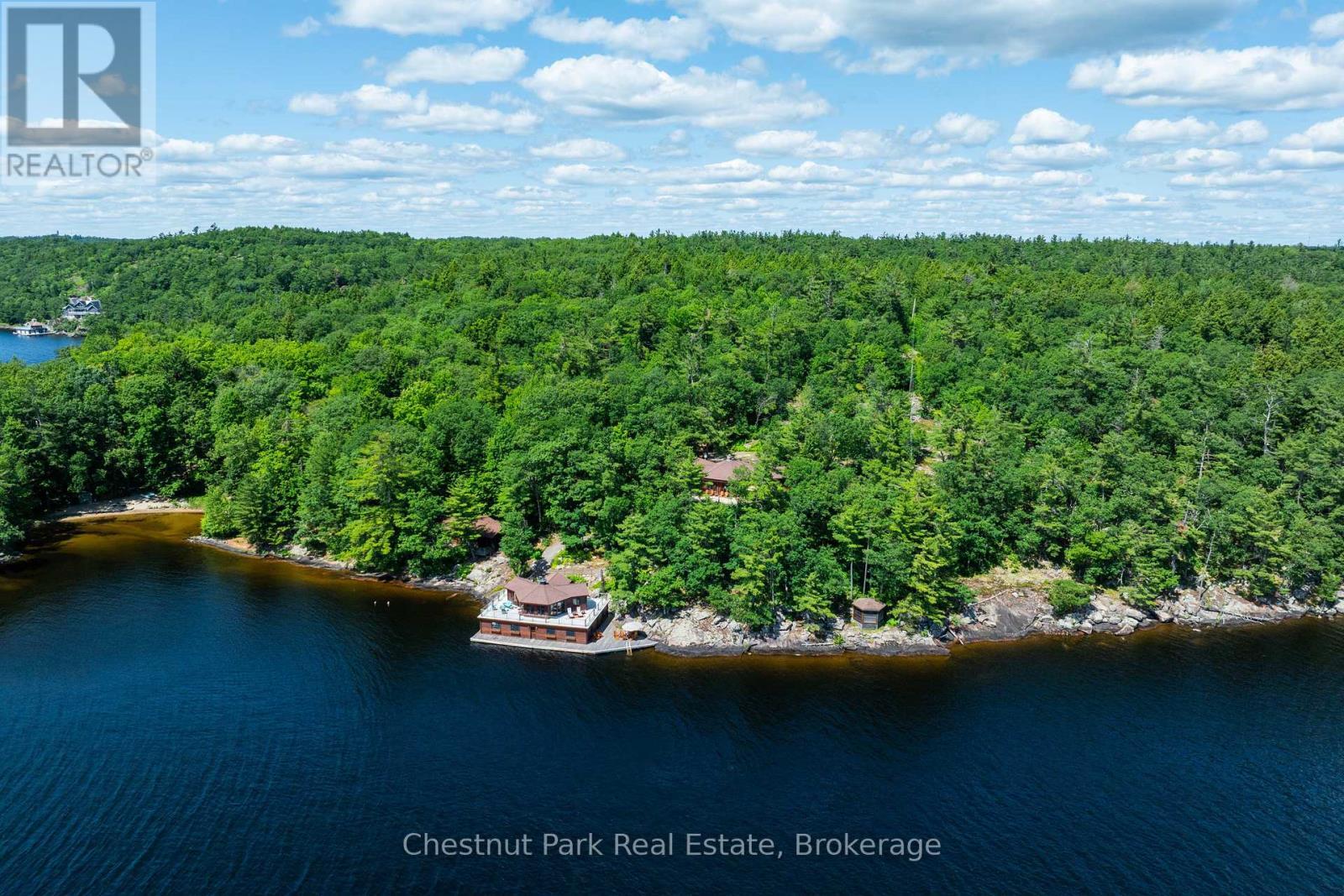 Property Photo: 2143 Muskoka Rd 118W 1 ON P1L 1W8