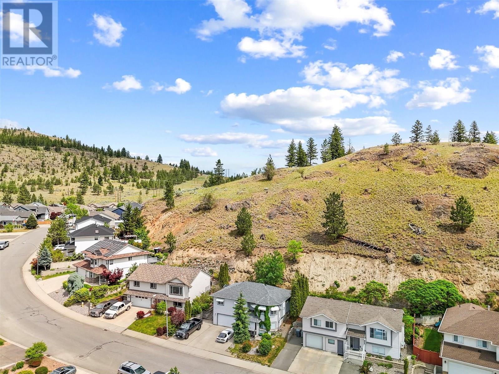 Property Photo: 1368 Sunshine Court BC V2E 2P9