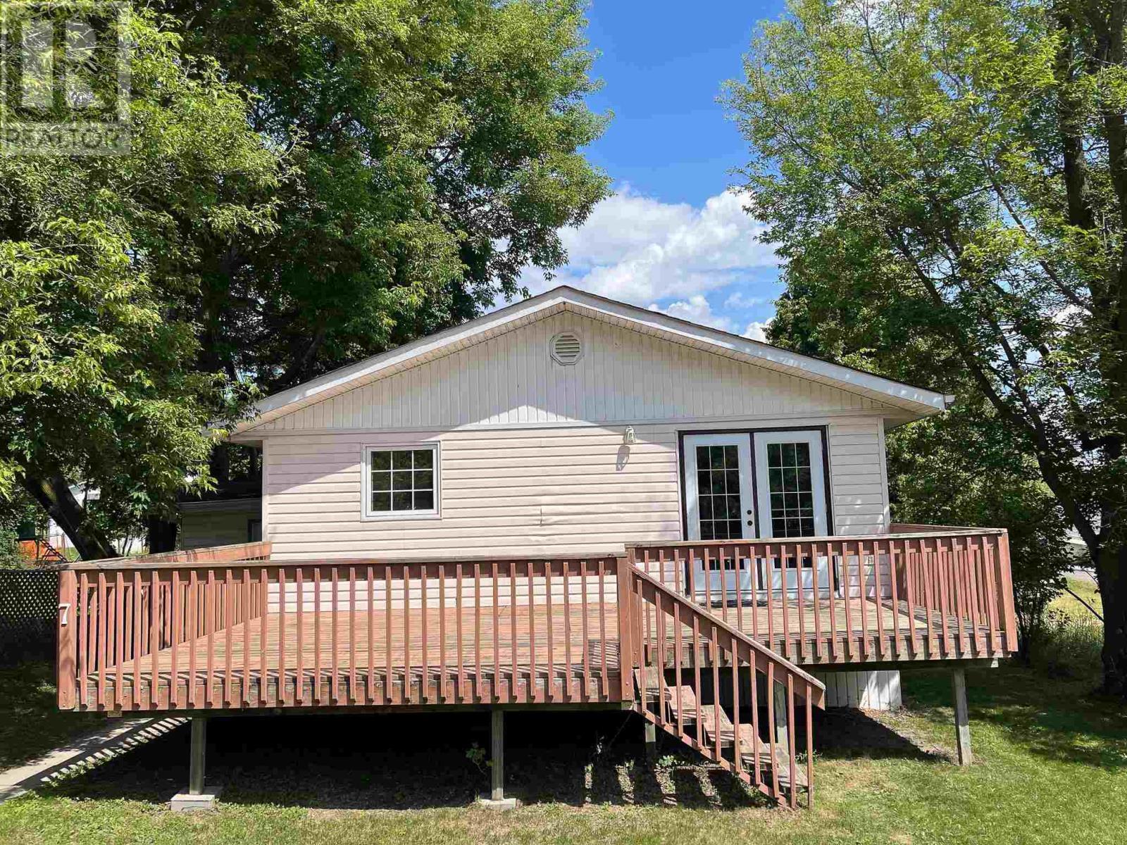 Property Photo: 7 Mascott Ave ON P9N 3A1