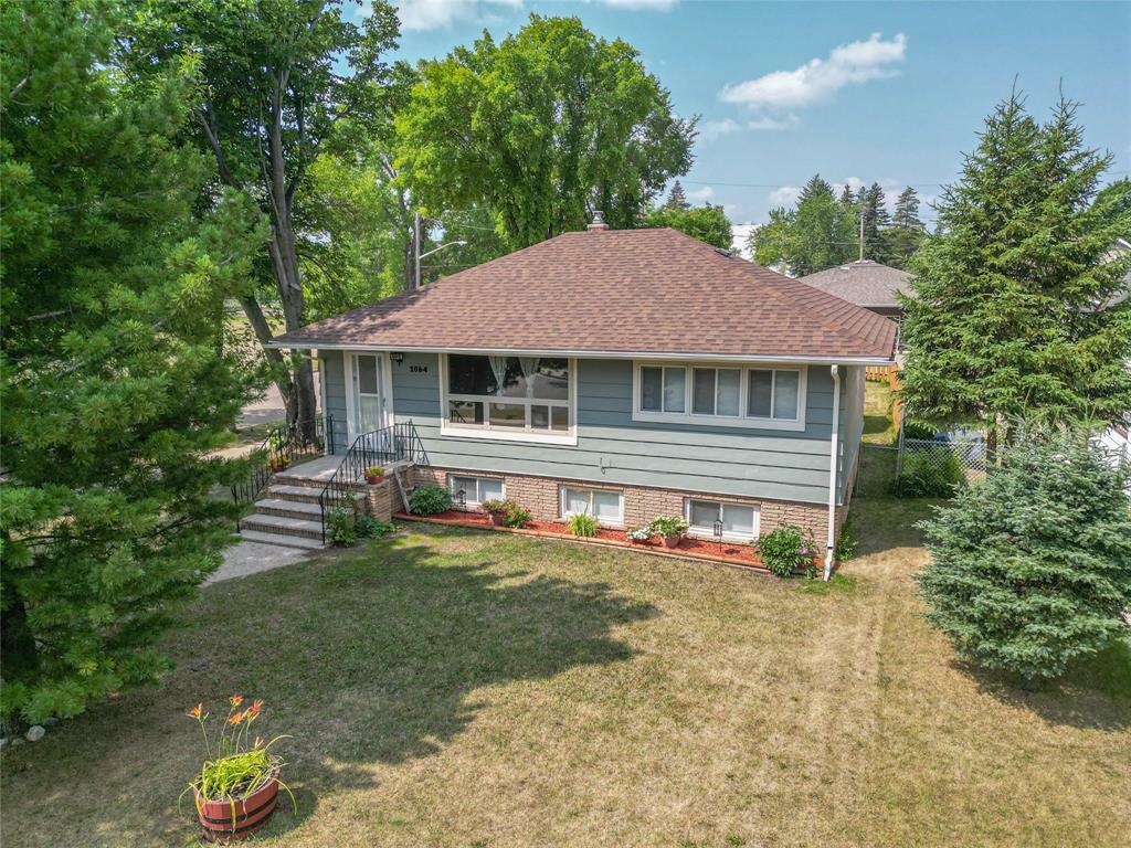 Property Photo: 1064 12th Street MB R7A 4N6