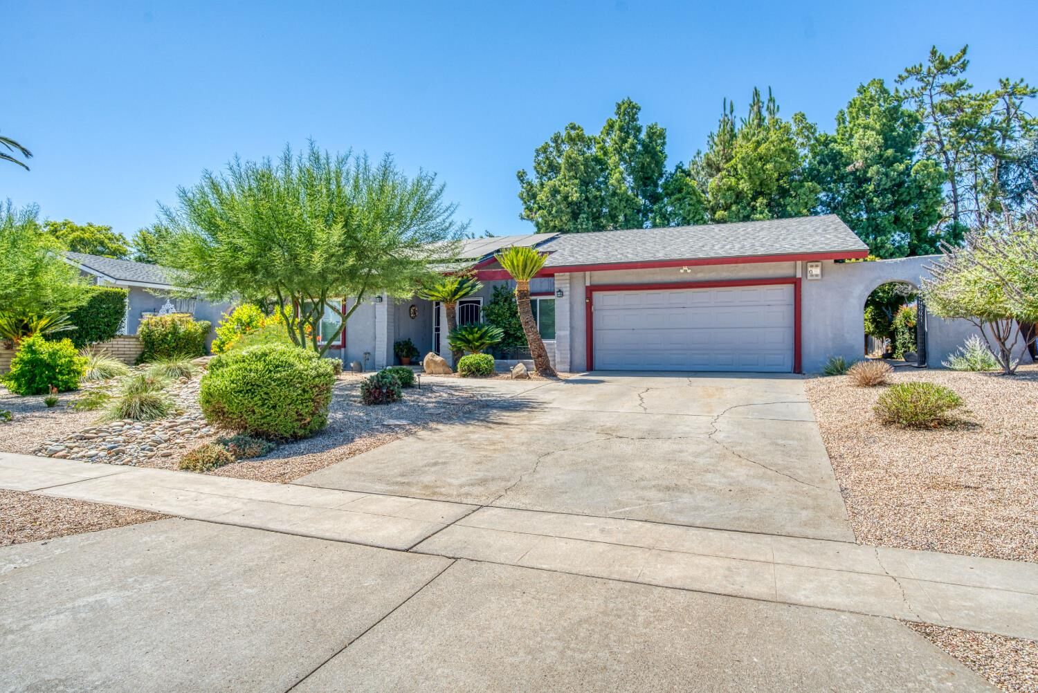 Property Photo:  6597 N Haslam Avenue  CA 93711 