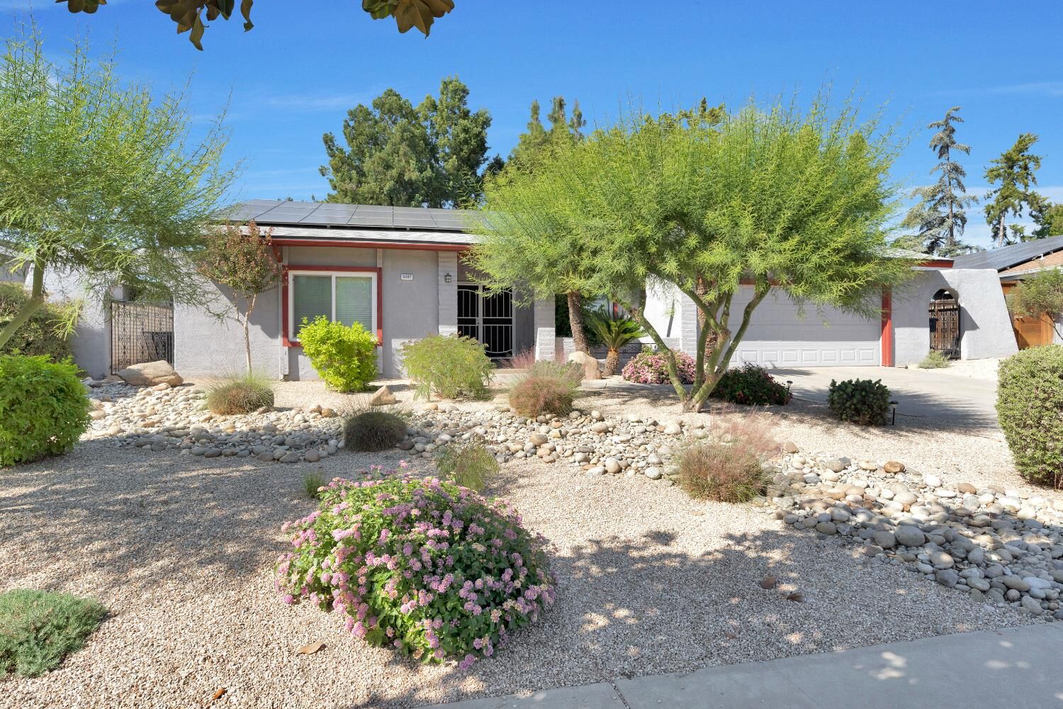 Property Photo:  6597 N Haslam Avenue  CA 93711 
