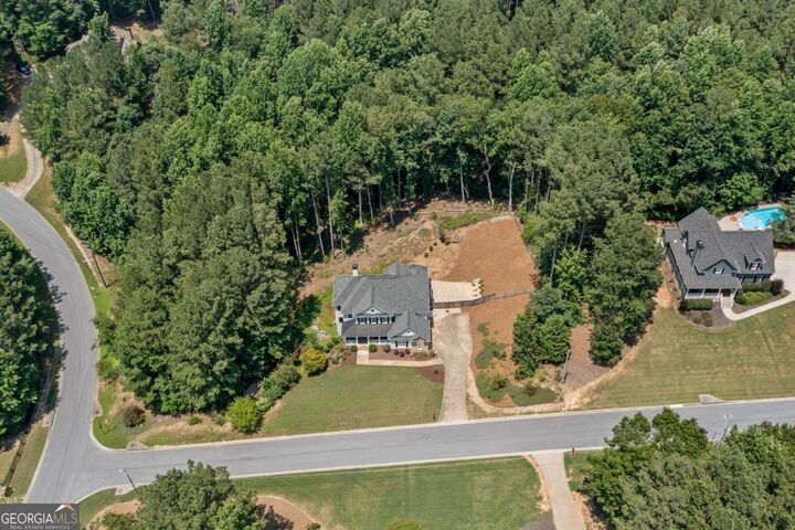 Property Photo:  201 Saddlehorn Trail  GA 30107 