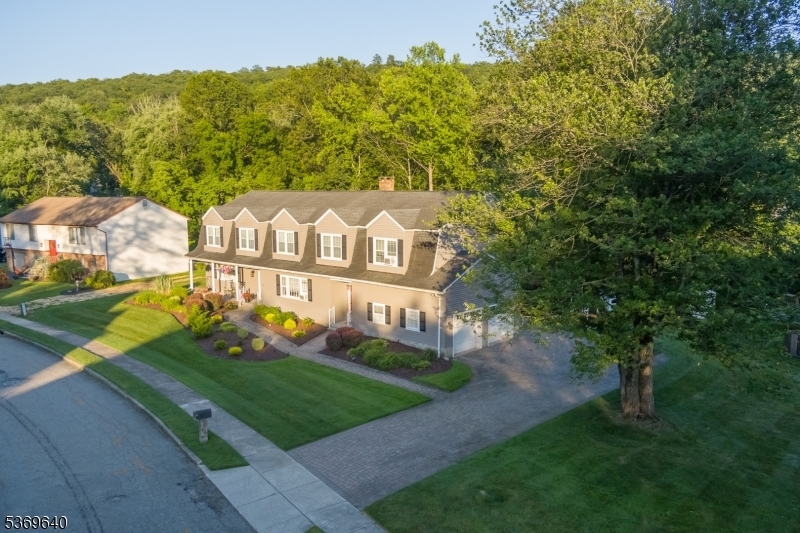Property Photo: 11 Northgate NJ 07465