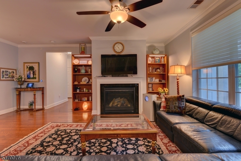 Property Photo: 2 Sandstone Ct D3 NJ 07424