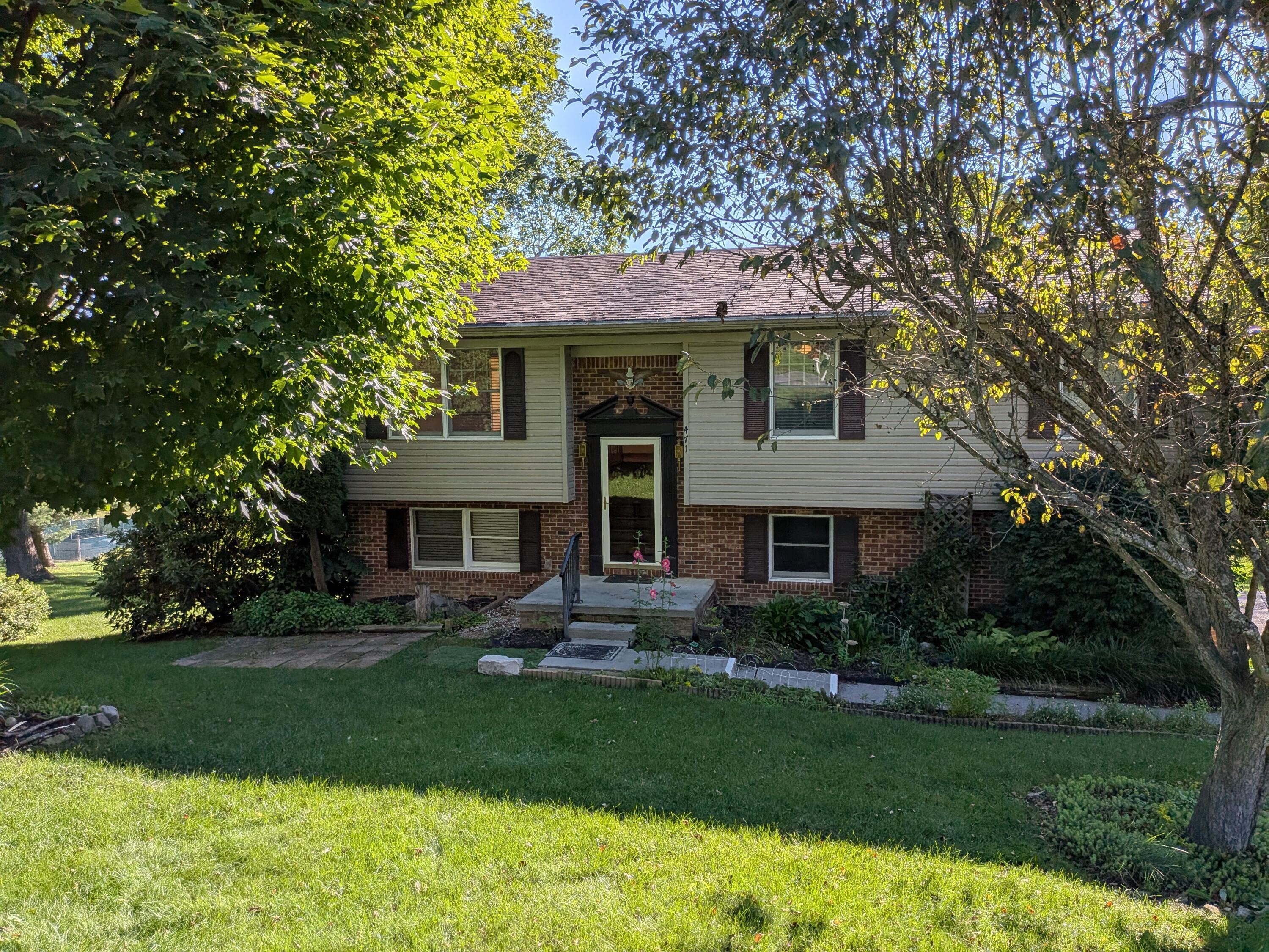 Property Photo: 471 Shady Oak Lane WV 24901