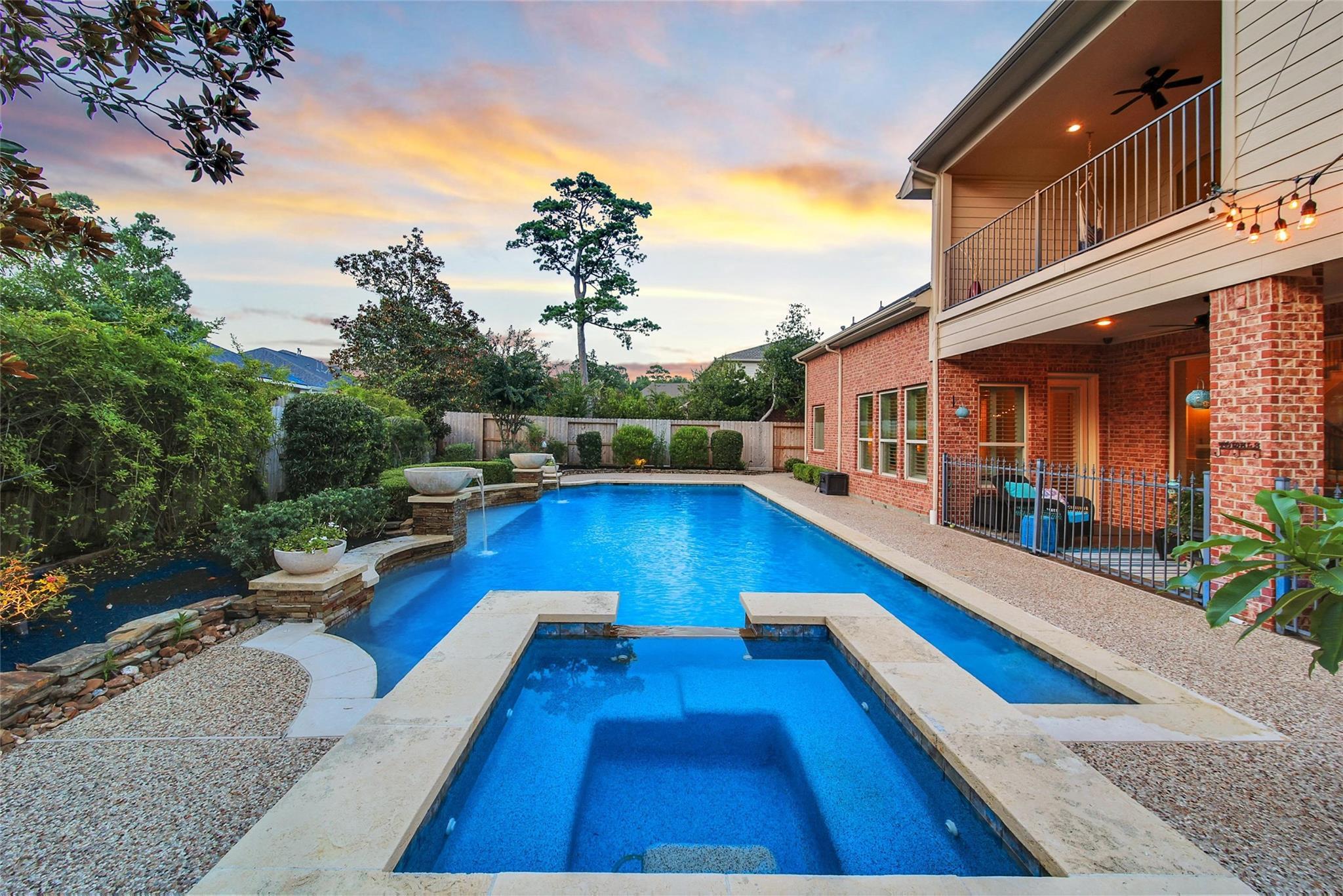 Property Photo:  5902 Royal Hill Court  TX 77345 