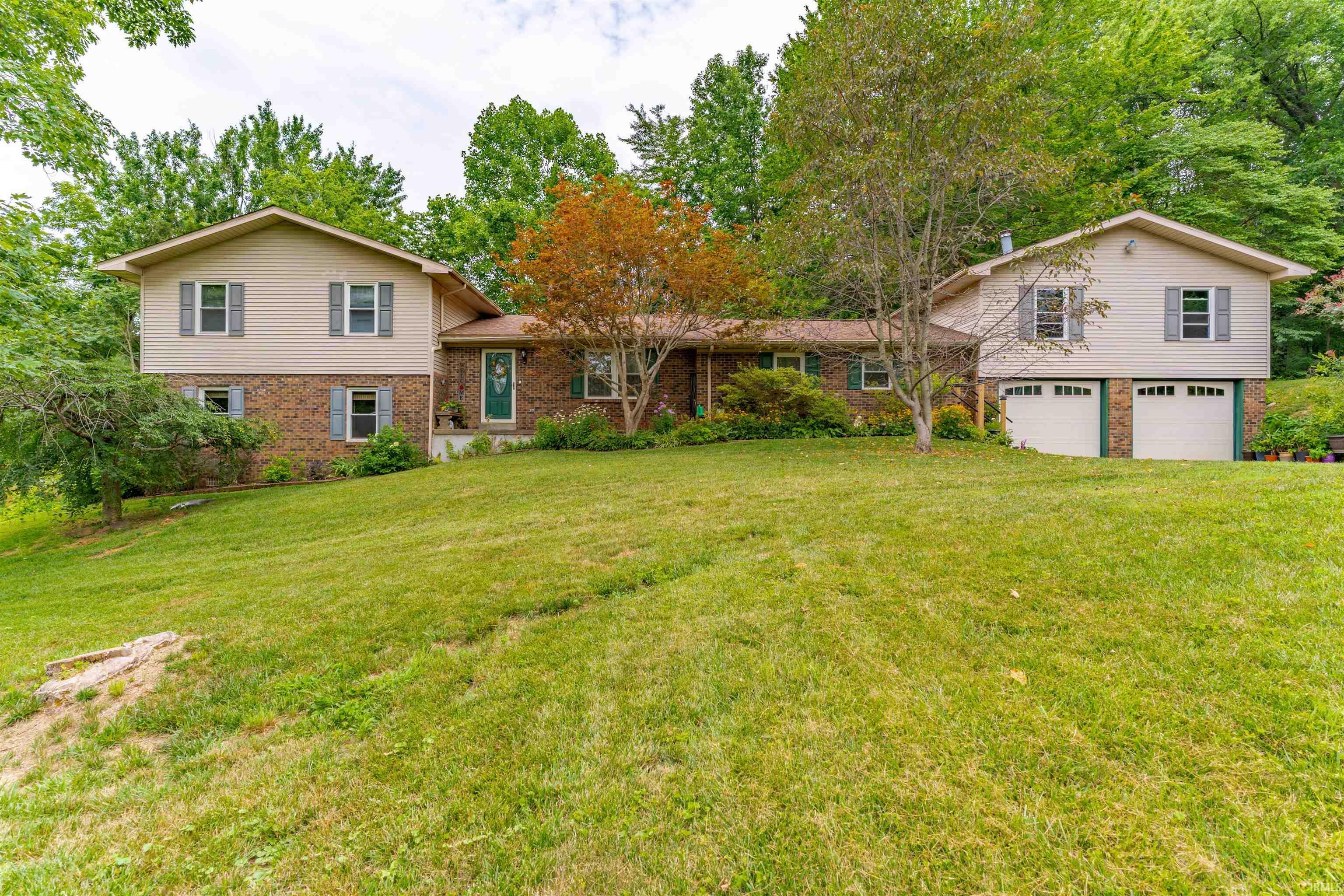 Property Photo: 6016 Sarabeth Lane IN 47712