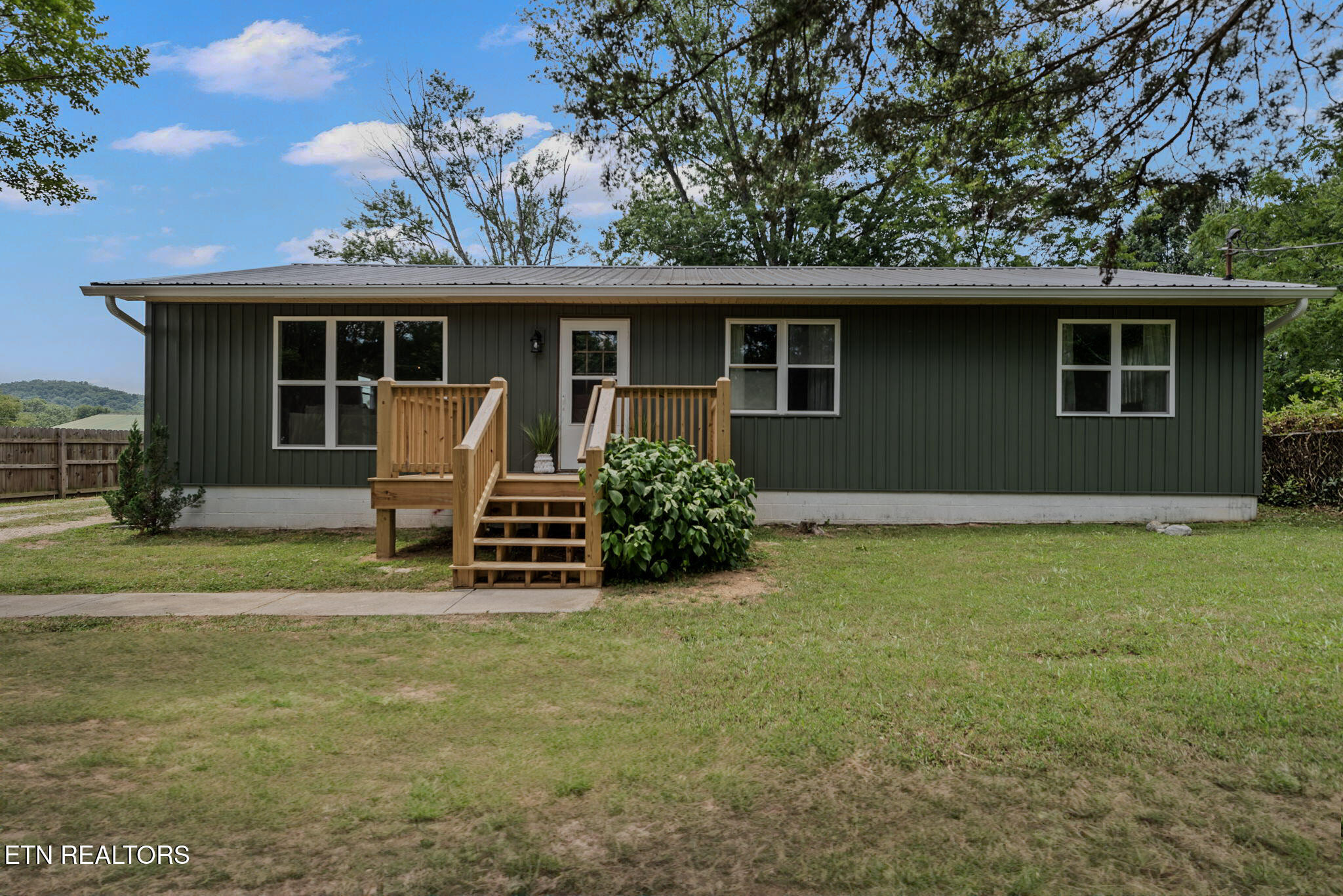 Property Photo: 732 Paint Rock Ferry Rd TN 37763