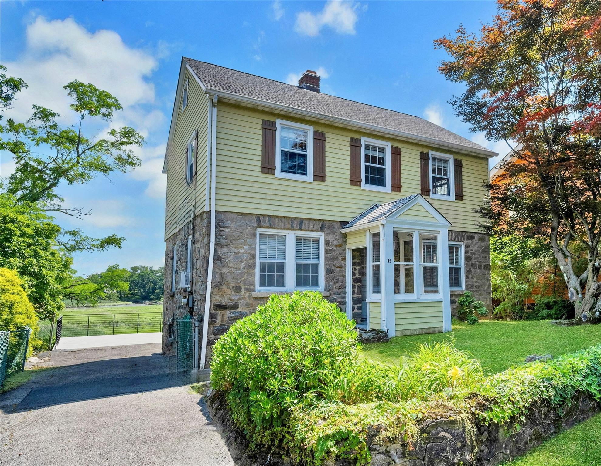 Property Photo:  42 Deane Place  NY 10538 