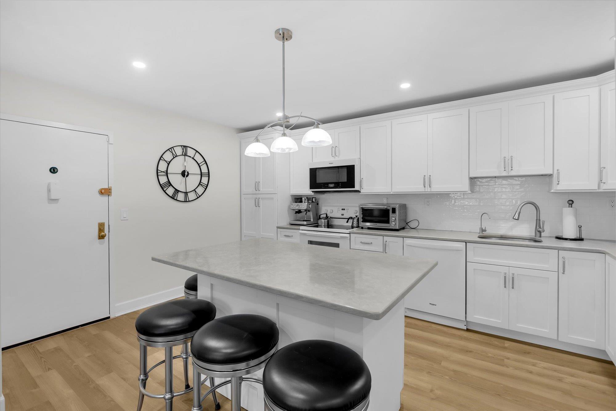 Property Photo: 42 Richmond Boulevard 4B NY 11779