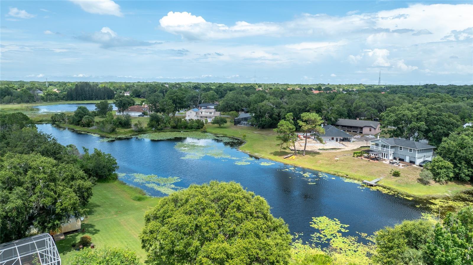Property Photo: 1351 Canal Point Road FL 32750