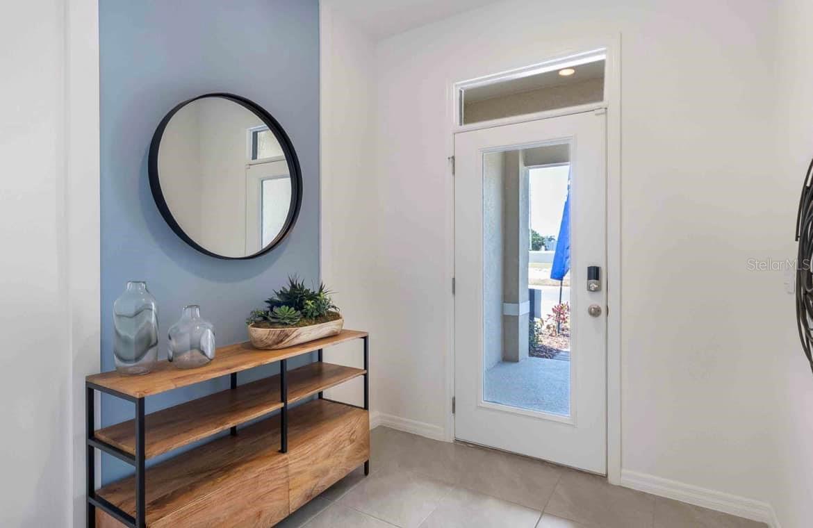 Property Photo: 274 Reena Drive FL 32117