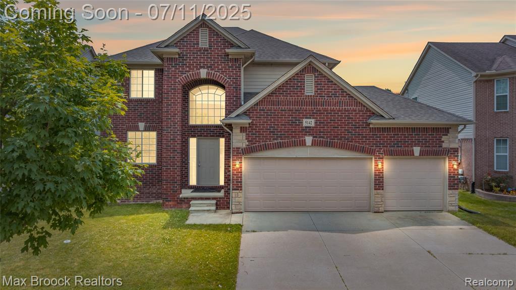 Property Photo:  5142 Trailwood Lane  MI 48092 2399 